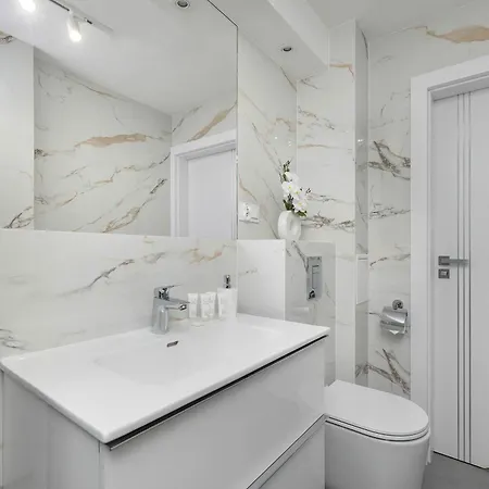 Przytulny I Jasny W Kolobrzegu By Renters *