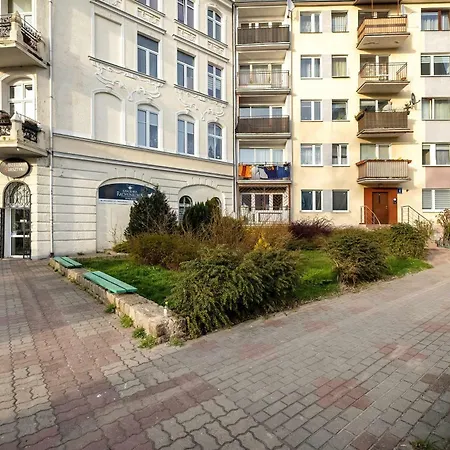 Przytulny I Jasny W Kolobrzegu By Renters Колобжег